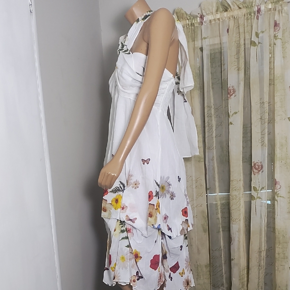 Elegant White Floral Midi Dress - Picture 4 of 13
